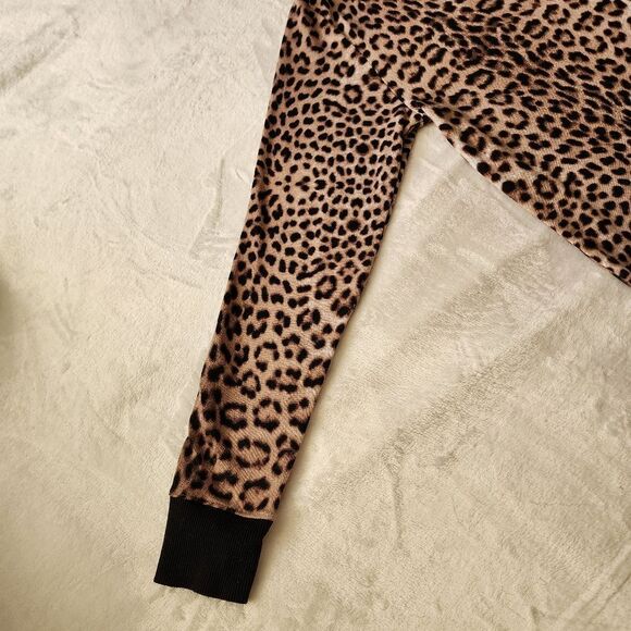 Betsy Johnson Large V Neck Long Sleeve Animal Print Cheetah Pullover Top - Picture 5 of 10
